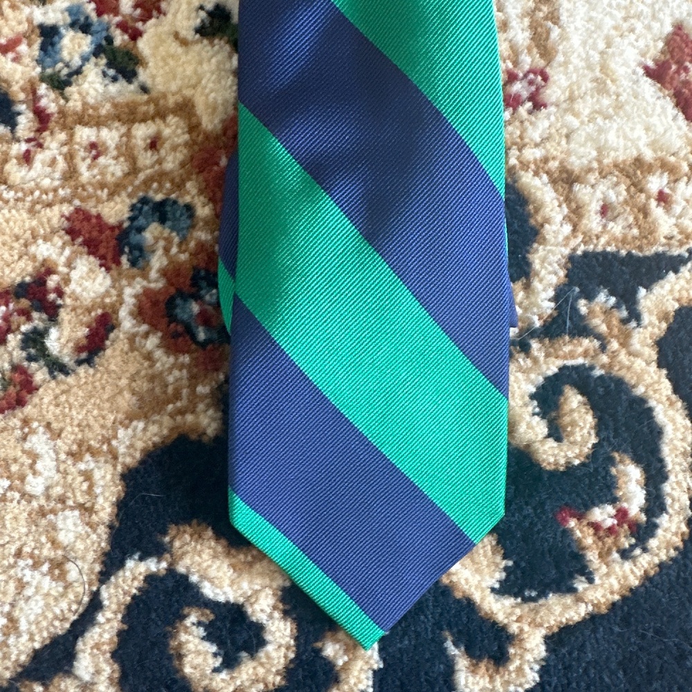 Ralph Lauren tie (gently worn)